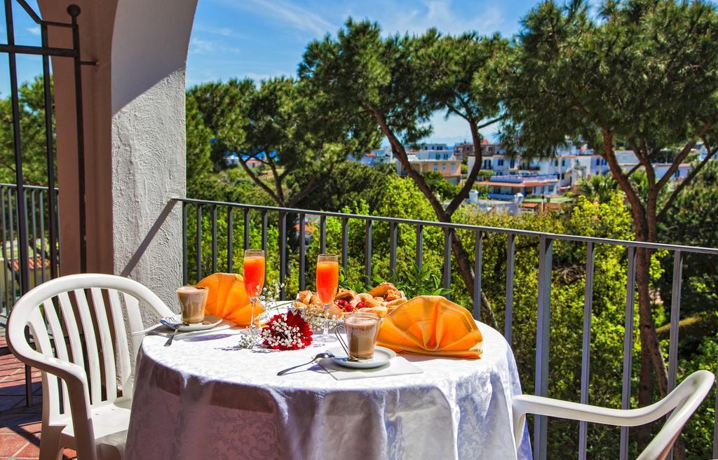 Hotel San Valentino Terme Ischia Extérieur photo